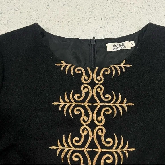 Elegant Holley Bracken Gold Embroidered Black Dress Women’s Size Small - Picture 8 of 8